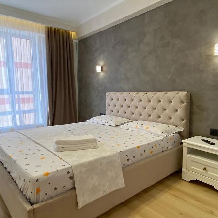 Apartament Lux Chisinau Exterior foto
